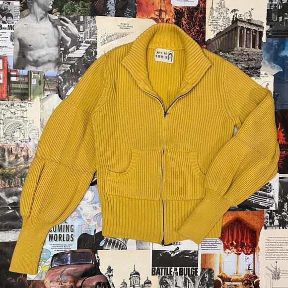 Yellow knit sweater with puffy - Picture 1 of 6